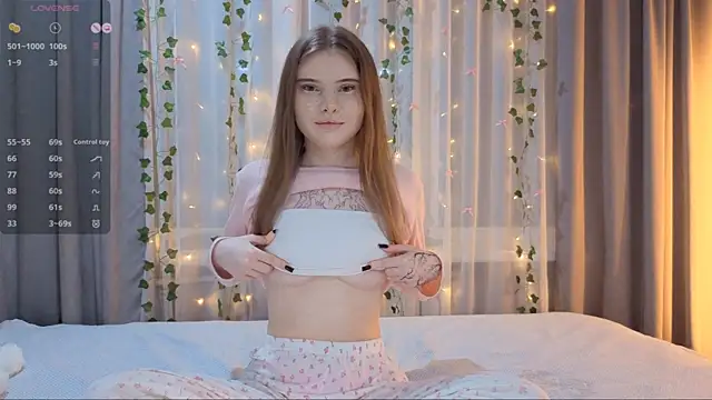 CarolinePepper online show from 02/08/26, 01:53