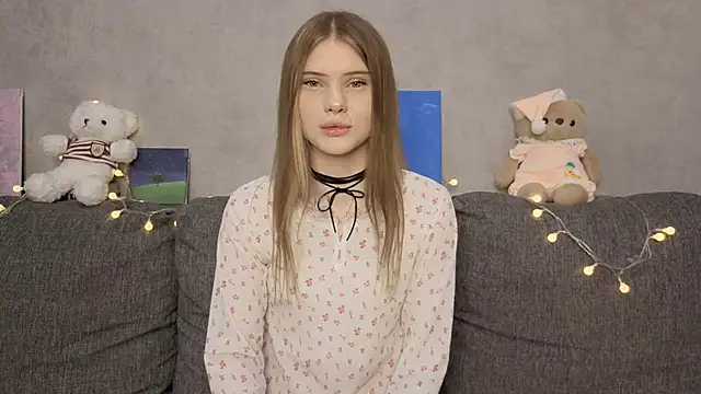 CarolinePepper online show from 05/28/26, 01:39