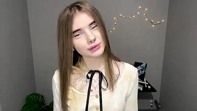 CarolinePepper online show from 03/14/25, 05:13
