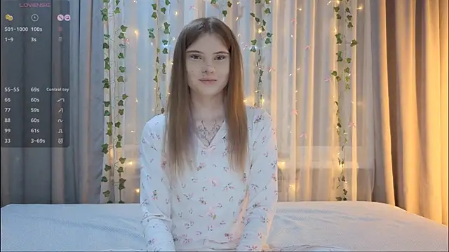 CarolinePepper online show from 02/12/26, 02:17