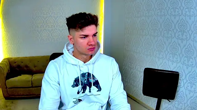 MaxKaiden online show from 03/01/26, 05:29