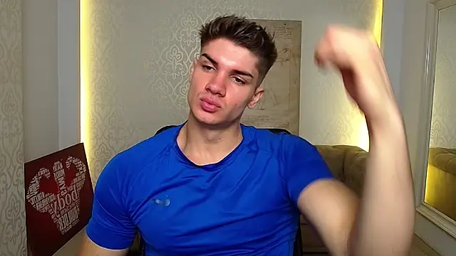 MaxKaiden online show from 10/08/25, 11:12