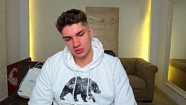 MaxKaiden online show from 10/04/25, 04:25