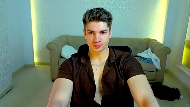 Snapshot of MaxKaiden chatting on 05/31/26, 05:13 MaxKaiden online show from 05/31/26, 05:13