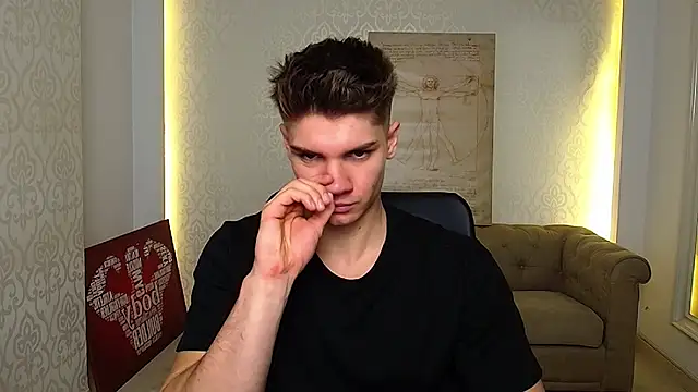 MaxKaiden online show from 10/07/25, 04:57