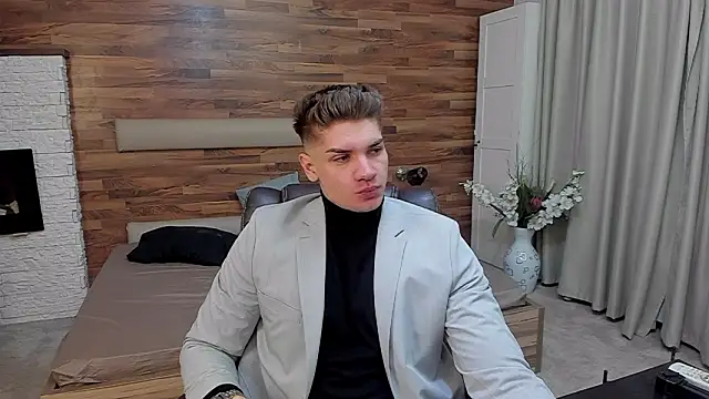 MaxKaiden online show from 03/21/26, 06:03