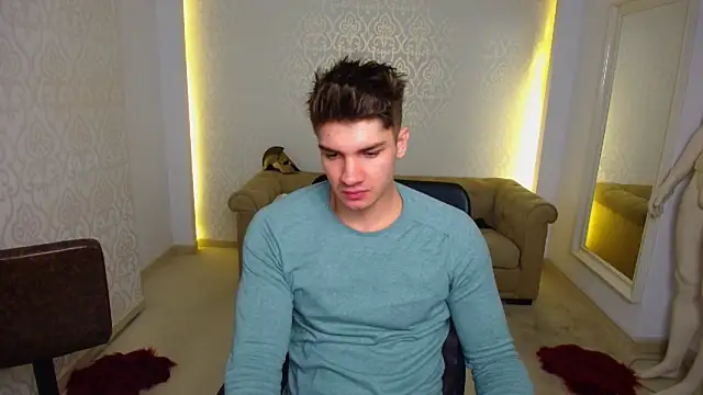 MaxKaiden online show from 01/18/26, 06:17