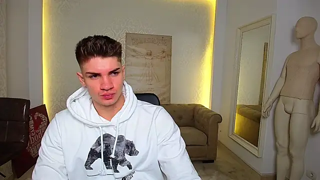 MaxKaiden online show from 10/16/25, 04:43