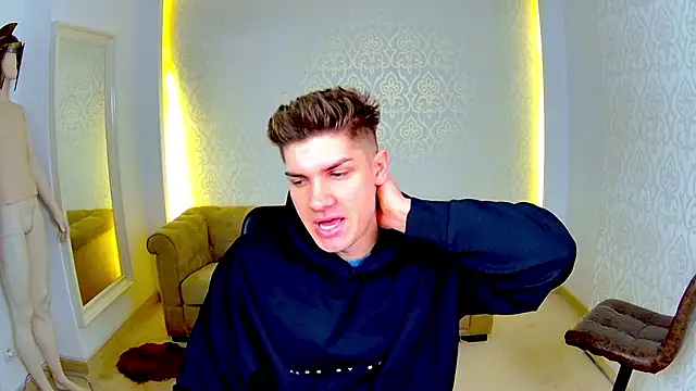 MaxKaiden online show from 02/17/26, 05:16