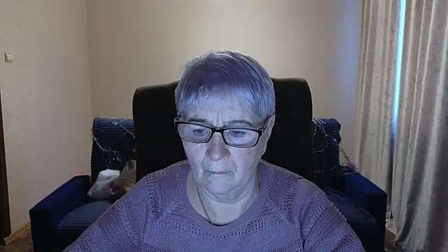 Snapshot of Sandra_Snowflake chatting on 02/21/26, 04:14 Sandra Snowflake online show from 02/21/26, 04:14