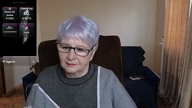 Snapshot of Sandra_Snowflake chatting on 03/30/26, 04:14 Sandra Snowflake online show from 03/30/26, 04:14