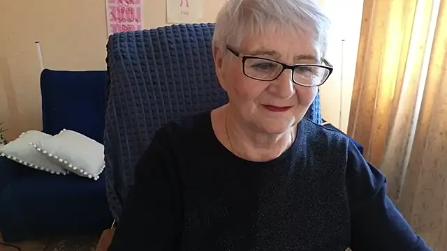 Snapshot of Sandra_Snowflake chatting on 06/01/26, 11:54 Sandra Snowflake online show from 06/01/26, 11:54
