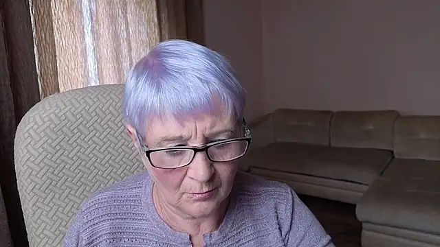 Sandra Snowflake online show from 09/17/25, 11:23