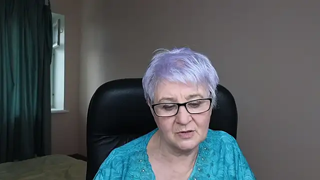 Sandra Snowflake online show from 03/19/25, 10:11