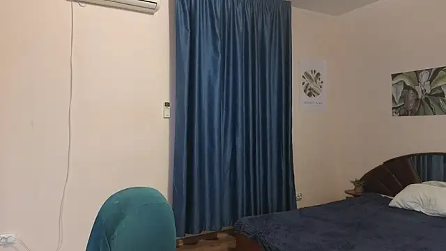 Sandra Snowflake online show from 11/07/25, 03:55