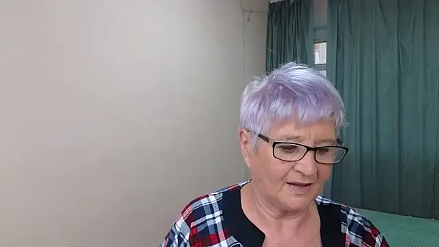 Sandra Snowflake online show from 09/25/25, 03:56