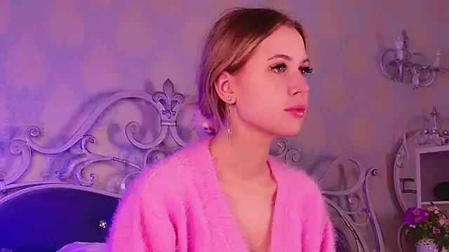 BECKI VRES online show from 11/12/25, 10:02