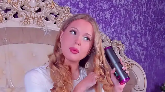 Snapshot of BECKI_VRES chatting on 03/06/25, 11:47 BECKI VRES online show from 03/06/25, 11:47