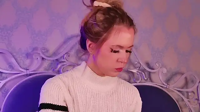 BECKI VRES online show from 10/21/25, 08:41