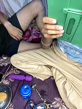 Sabnam bano online show from 11/18/25, 07:06