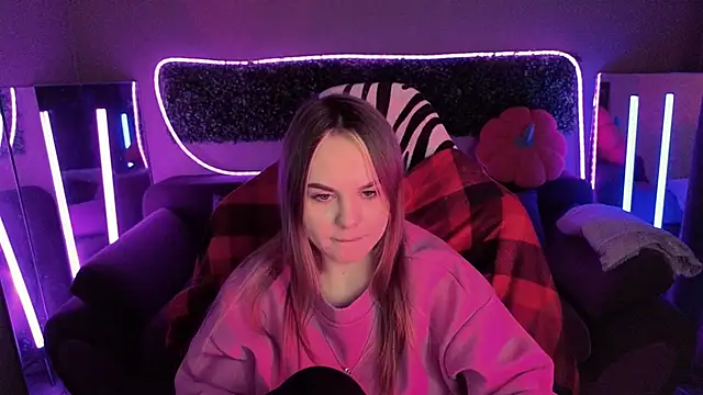 Dyna bae online show from 11/23/25, 04:28