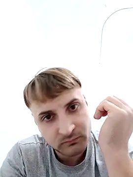 Snapshot of Eusuntnoulgigolo chatting on 02/24/26, 06:31 Eusuntnoulgigolo online show from 02/24/26, 06:31