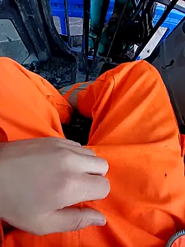 Snapshot of Eusuntnoulgigolo chatting on 02/16/26, 04:49 Eusuntnoulgigolo online show from 02/16/26, 04:49