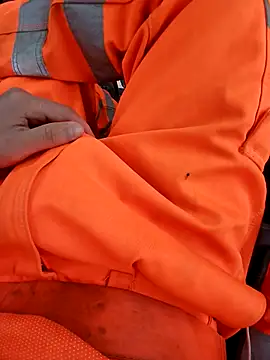 Snapshot of Eusuntnoulgigolo chatting on 02/04/26, 08:31 Eusuntnoulgigolo online show from 02/04/26, 08:31