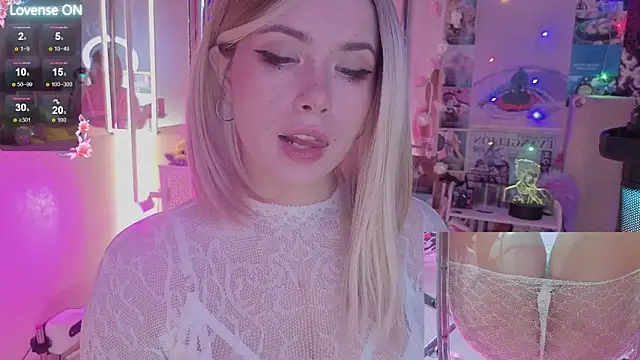 Sparkle Mona online show from 12/02/25, 01:39