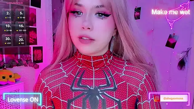 Sparkle Mona online show from 03/02/25, 02:30