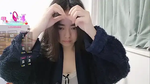 Snapshot of Lucy-xixi chatting on 02/16/26, 06:23 Lucy-xixi online show from 02/16/26, 06:23