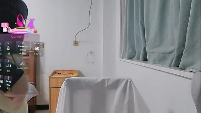 Snapshot of Lucy-xixi chatting on 02/26/26, 05:07 Lucy-xixi online show from 02/26/26, 05:07