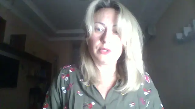 Snapshot of Mary888x chatting on 03/03/25, 05:52 Mary888x online show from 03/03/25, 05:52