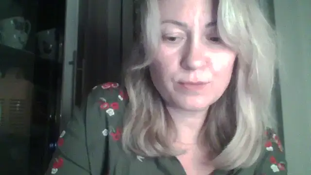 Snapshot of Mary888x chatting on 03/05/25, 07:49 Mary888x online show from 03/05/25, 07:49