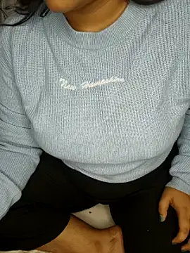 Snapshot of Sassy-soumu chatting on 03/01/25, 11:26 Sassy-soumu online show from 03/01/25, 11:26