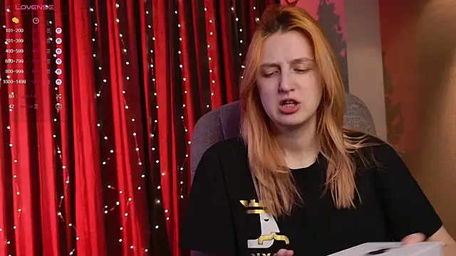 aishiro online show from 12/18/25, 01:37