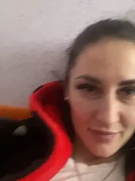 Snapshot of Veronicavirus chatting on 02/16/25, 12:10 Veronicavirus online show from 02/16/25, 12:10