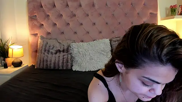 MaiaMini online show from 03/03/25, 11:46