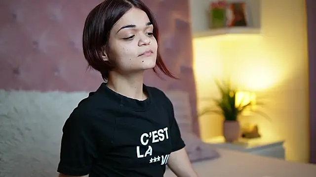 MaiaMini online show from 10/27/25, 10:00