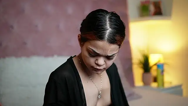 MaiaMini online show from 02/16/26, 09:34