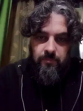 Snapshot of serpensy chatting on 11/11/25, 11:20 serpensy online show from 11/11/25, 11:20