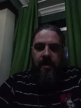 Snapshot of serpensy chatting on 11/05/25, 12:47 serpensy online show from 11/05/25, 12:47