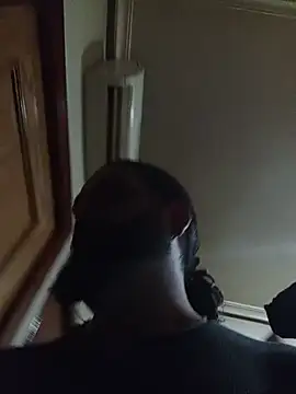 Snapshot of serpensy chatting on 10/22/25, 02:16 serpensy online show from 10/22/25, 02:16