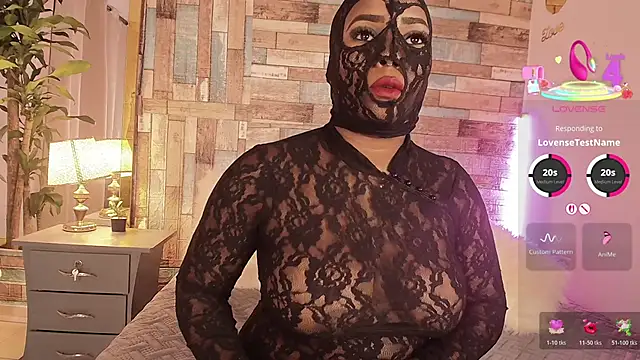 Snapshot of DashaSousaa chatting on 11/04/25, 01:04 DashaSousaa online show from 11/04/25, 01:04