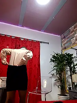 Snapshot of DashaSousaa chatting on 11/19/25, 01:11 DashaSousaa online show from 11/19/25, 01:11