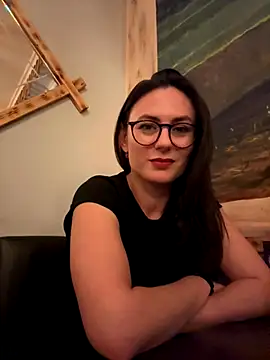 Snapshot of AvaFlowers6 chatting on 11/08/25, 06:33 AvaFlowers6 online show from 11/08/25, 06:33