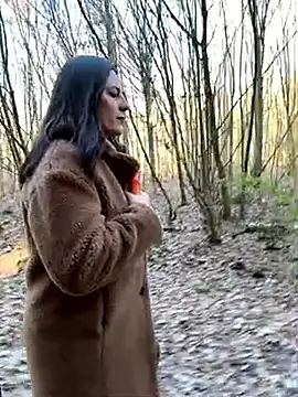 Snapshot of AvaFlowers6 chatting on 11/22/25, 10:03 AvaFlowers6 online show from 11/22/25, 10:03