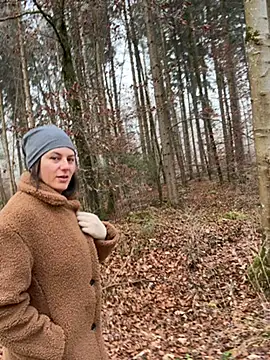 Snapshot of AvaFlowers6 chatting on 11/23/25, 12:15 AvaFlowers6 online show from 11/23/25, 12:15