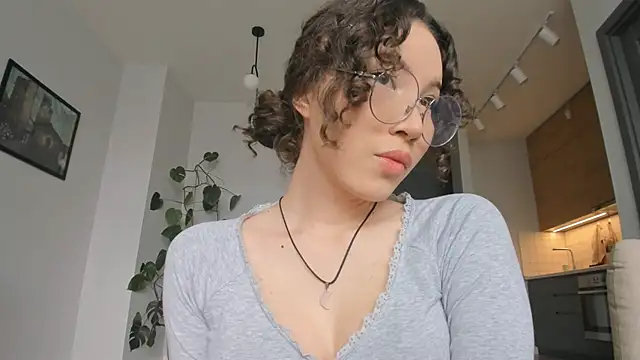 mey baee online show from 02/26/26, 08:58