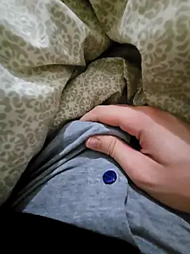 skiciyunis online show from 10/14/25, 09:04